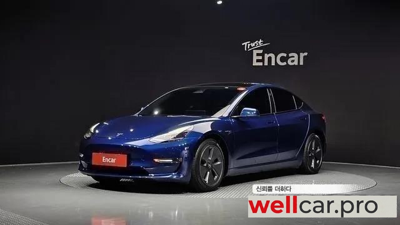 tesla Model 3