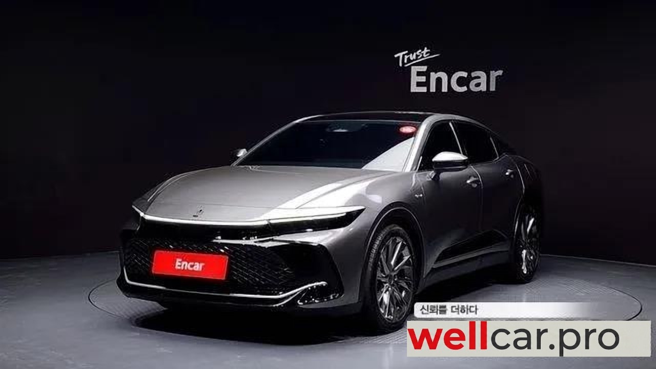 toyota Crown Crossover