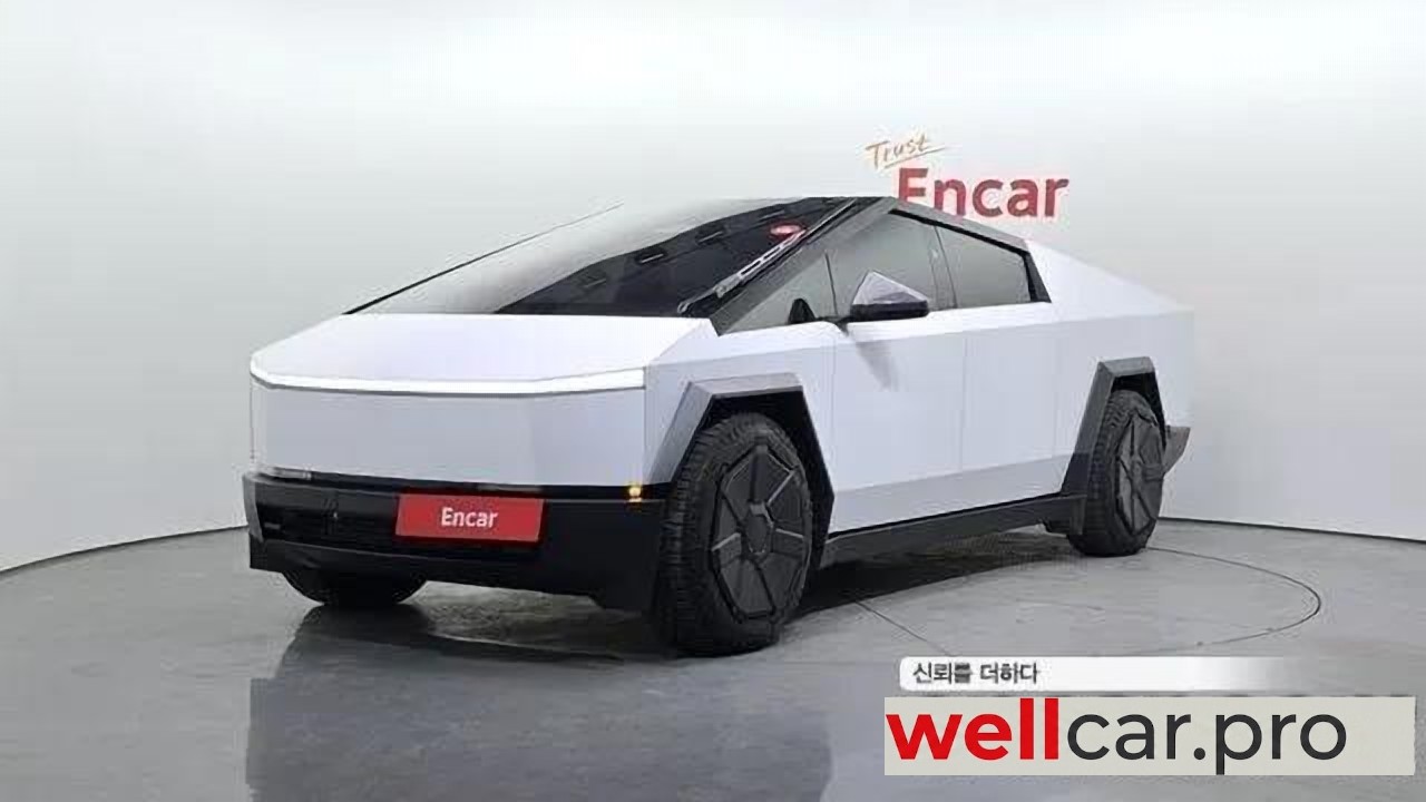 tesla Cybertruck