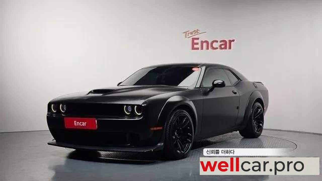 dodge Challenger