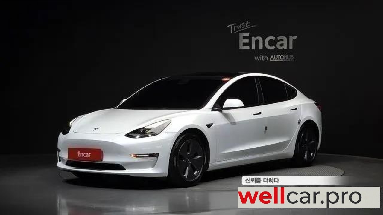 tesla Model 3