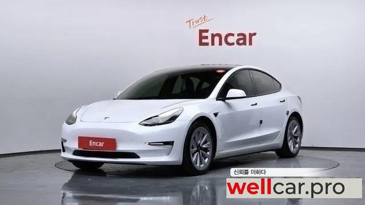 tesla Model 3